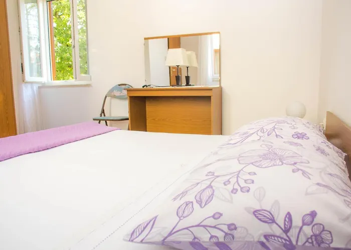 White & In Appartamento