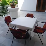 White & In * מאלינסקה